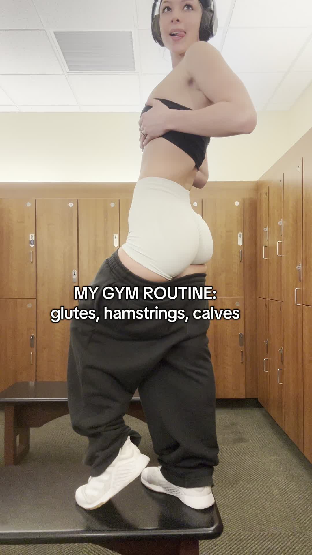 Video 1151596 from Mia Wynn / miawynning / miawynn_