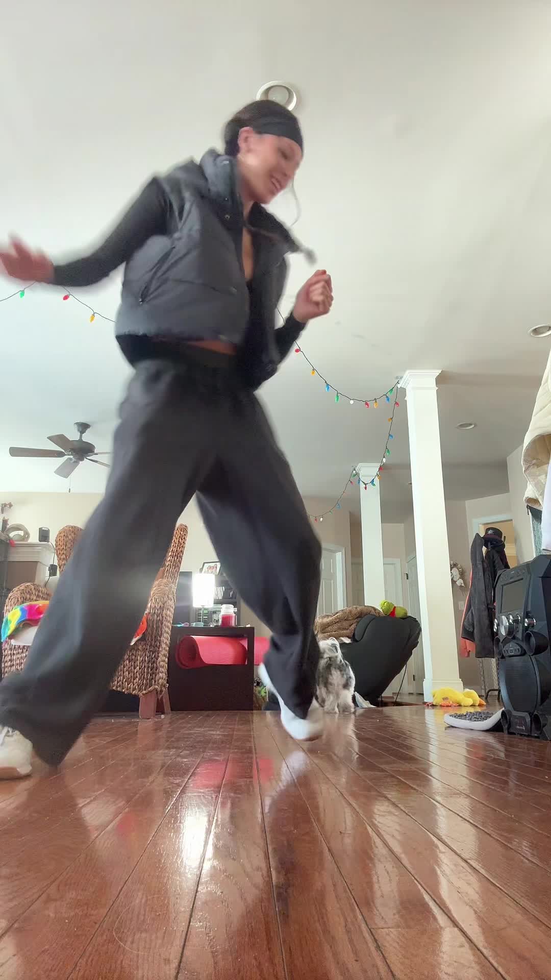 Video 1151621 from Mia Wynn / miawynning / miawynn_