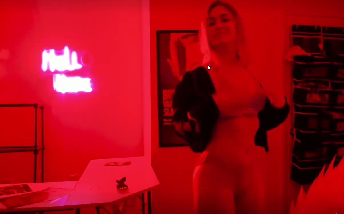 Video 1152114 from Ashton Birdie