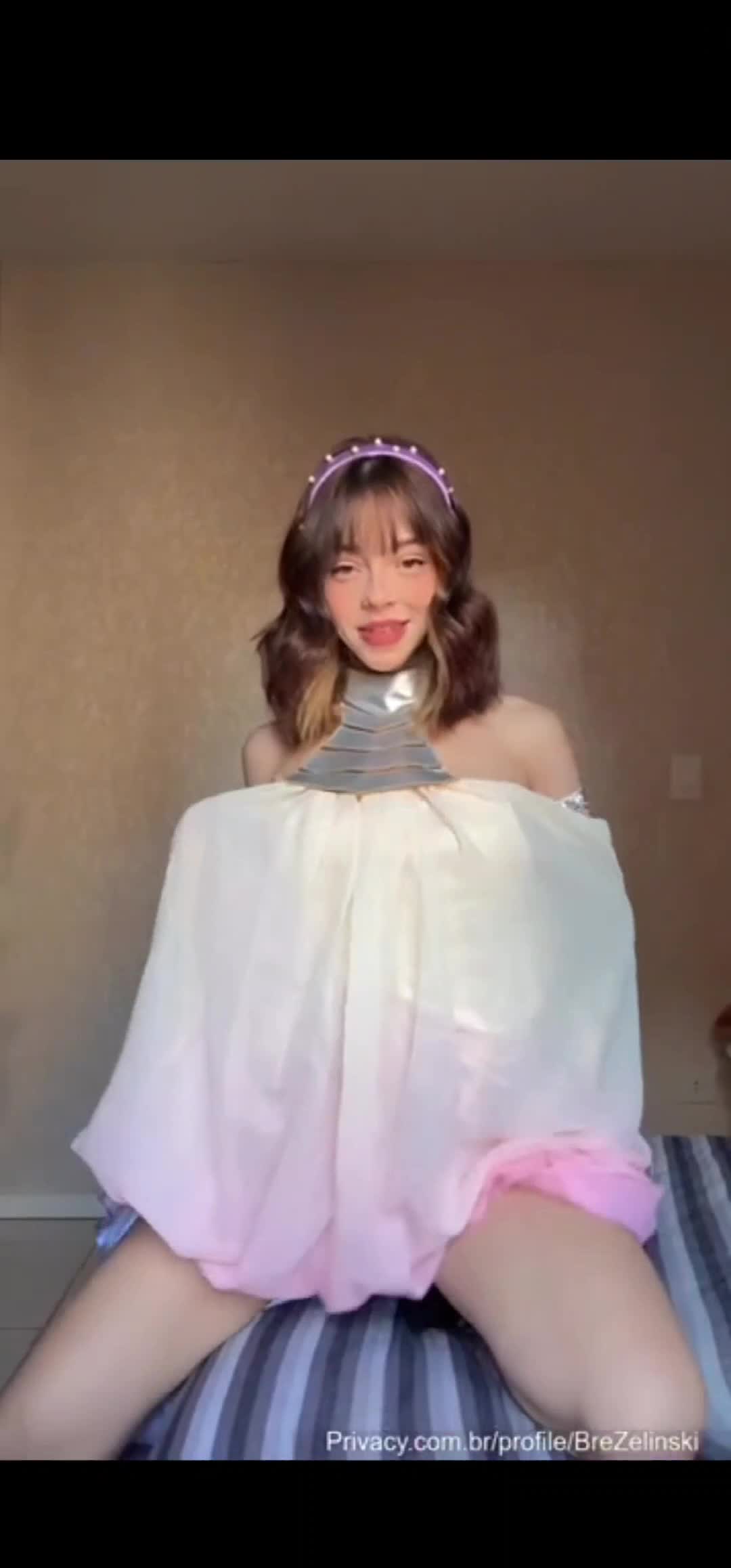 Video 1152432 from Brenda Zelinski