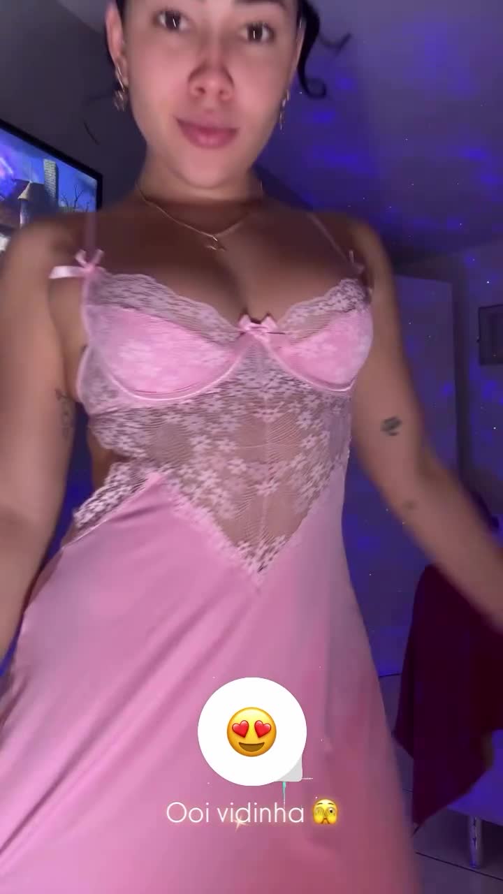 Video 1153136 from Vitoria Kelly (VK)