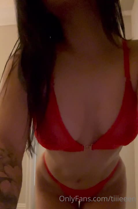 Video 1154770 from Tiiieeen