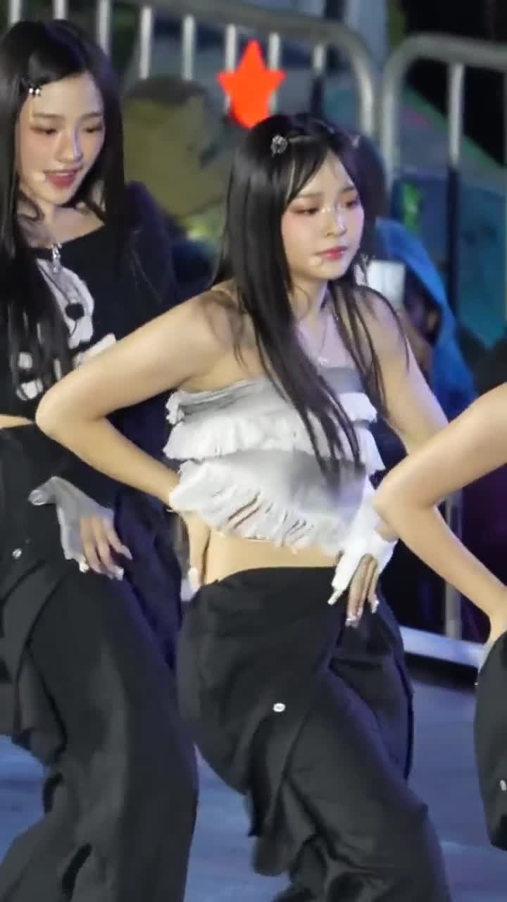 Video 1155155 from Hanni Pham / Hanni newjeans