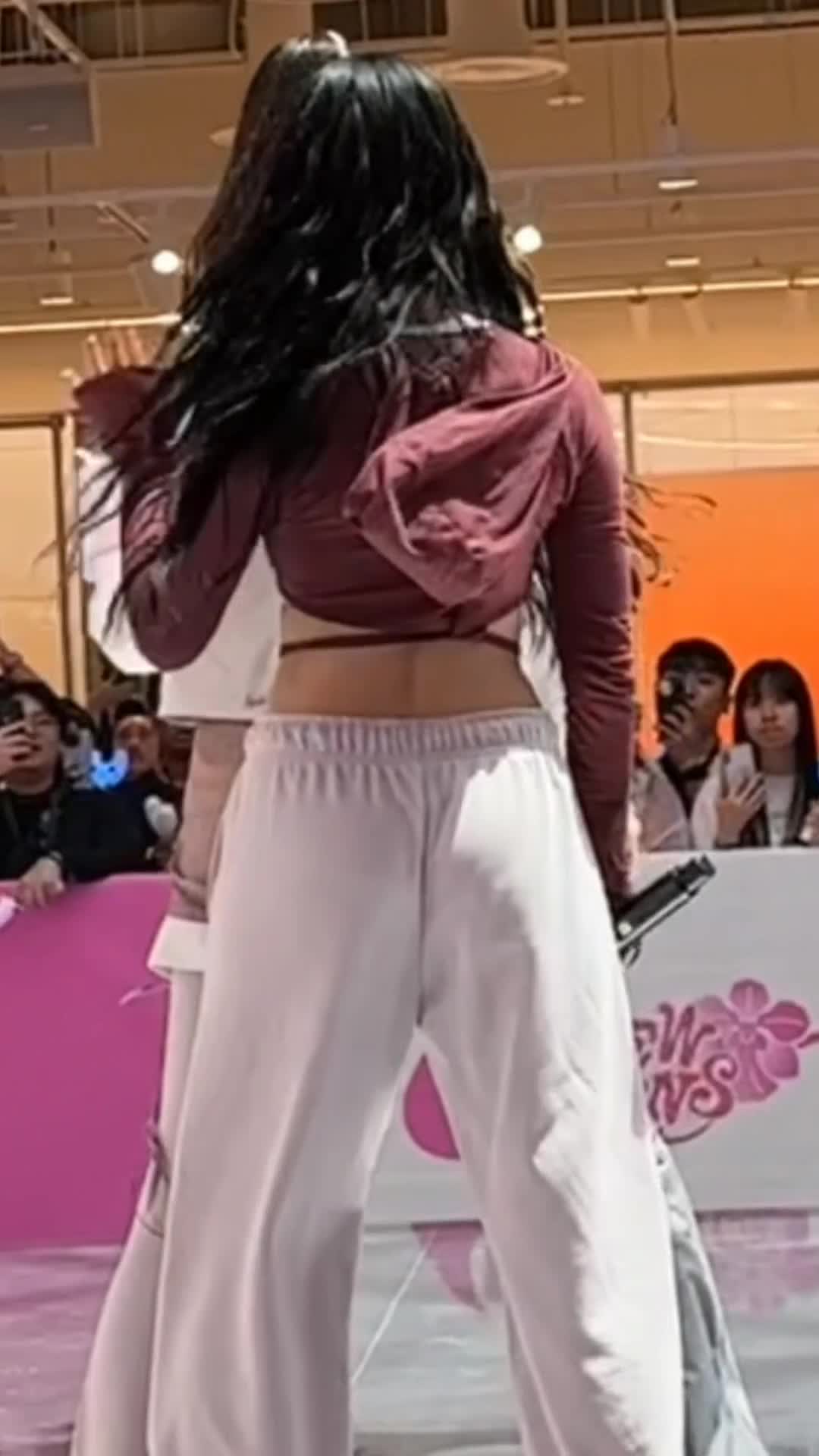 Video 1155260 from Hanni Pham / Hanni newjeans