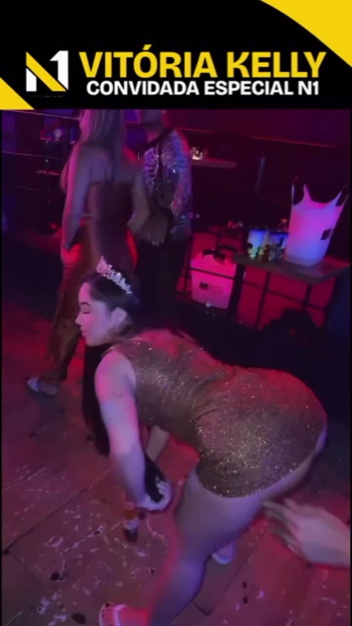 Video 1156030 from Vitoria Kelly (VK)