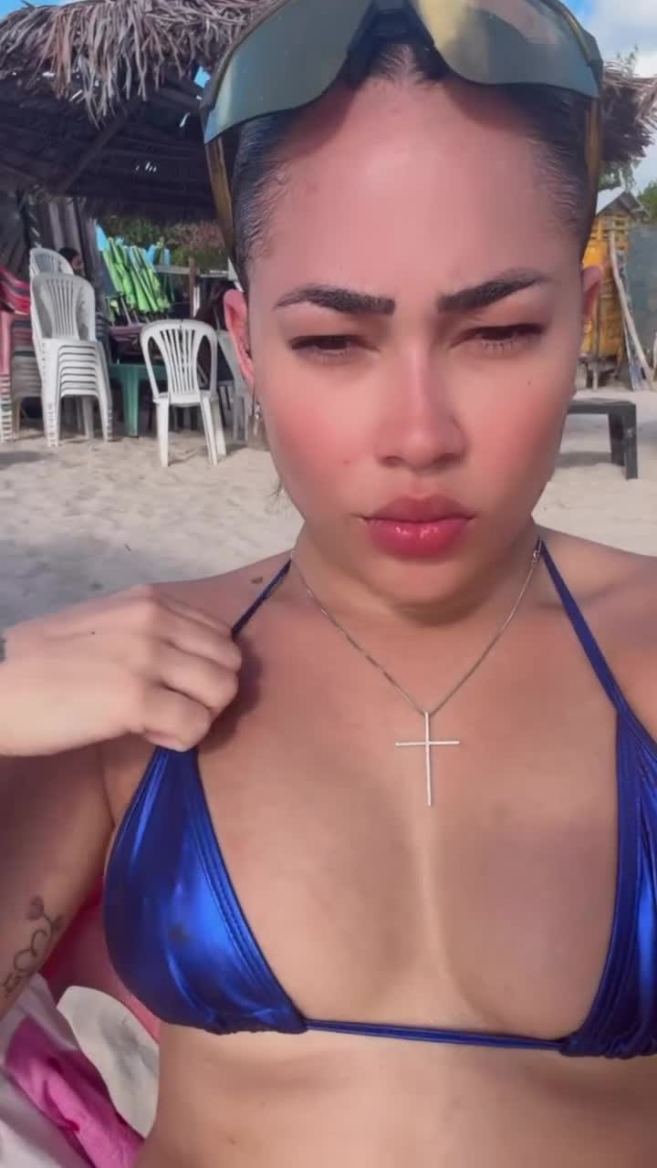 Video 1156042 from Vitoria Kelly (VK)