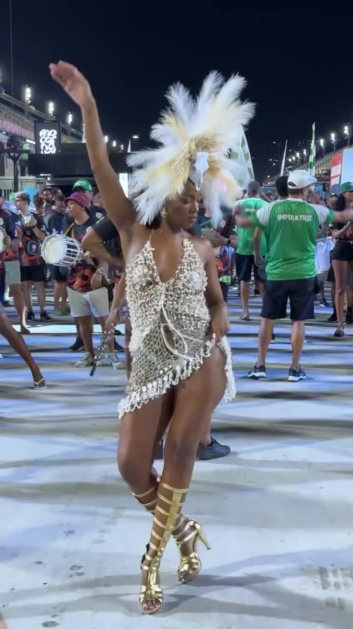 Video 1156390 from IZA