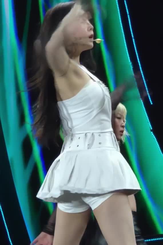 Video 1156426 from Irene | Red Velvet