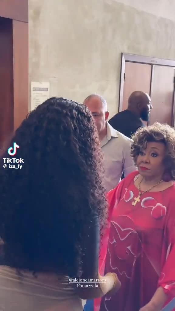 Video 1157045 from IZA