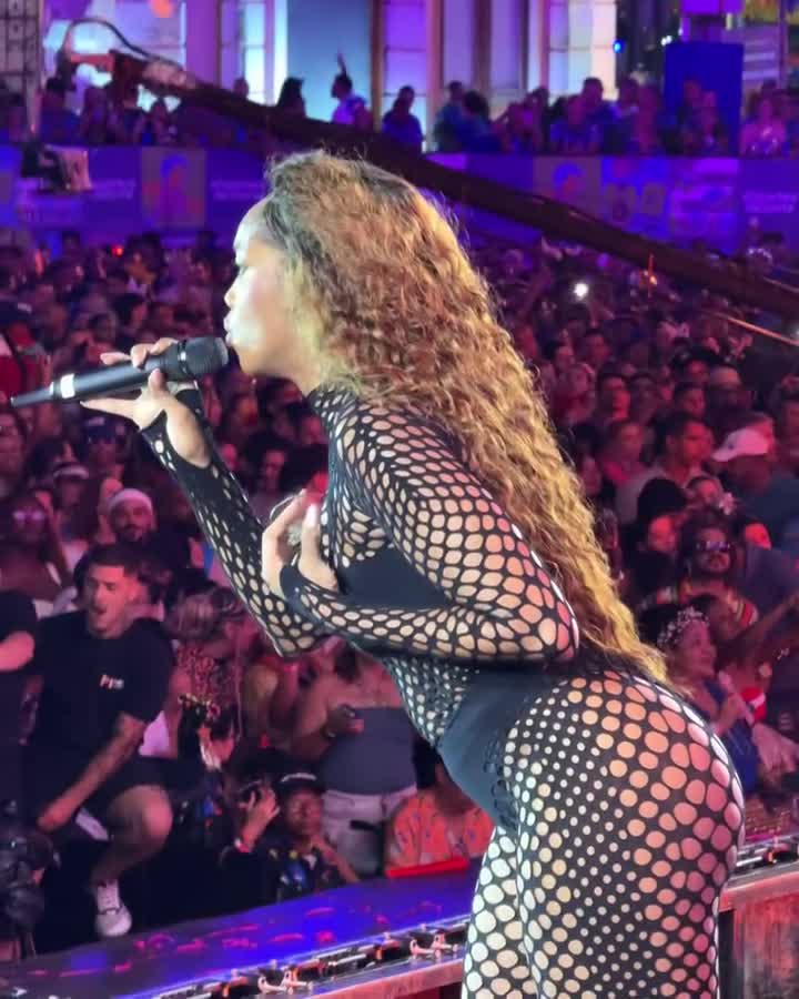 Video 1157096 from IZA