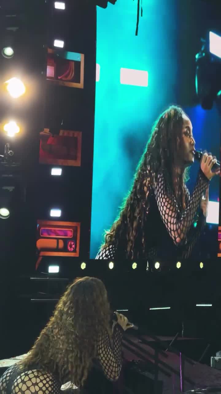 Video 1157098 from IZA