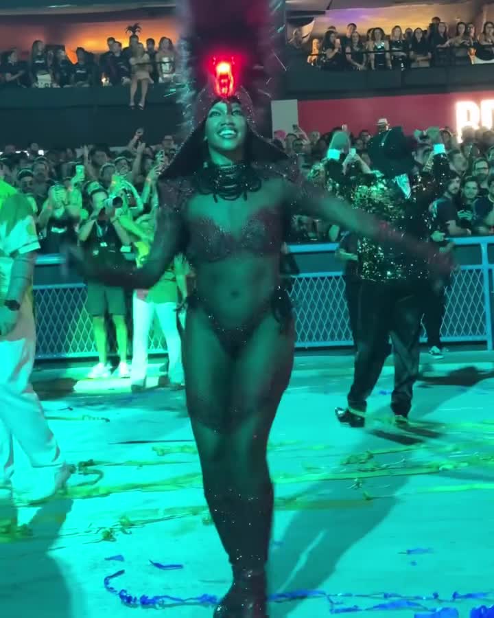 Video 1157108 from IZA