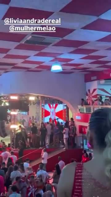 Video 1157175 from Lívia Andrade