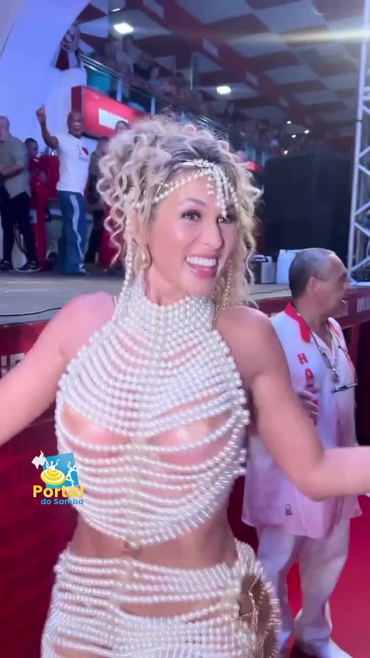 Video 1157185 from Lívia Andrade