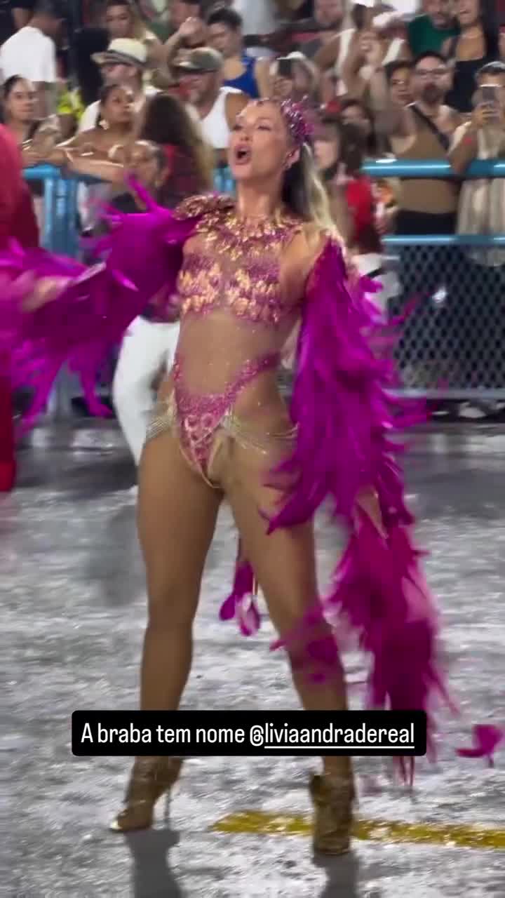 Video 1157545 from Lívia Andrade