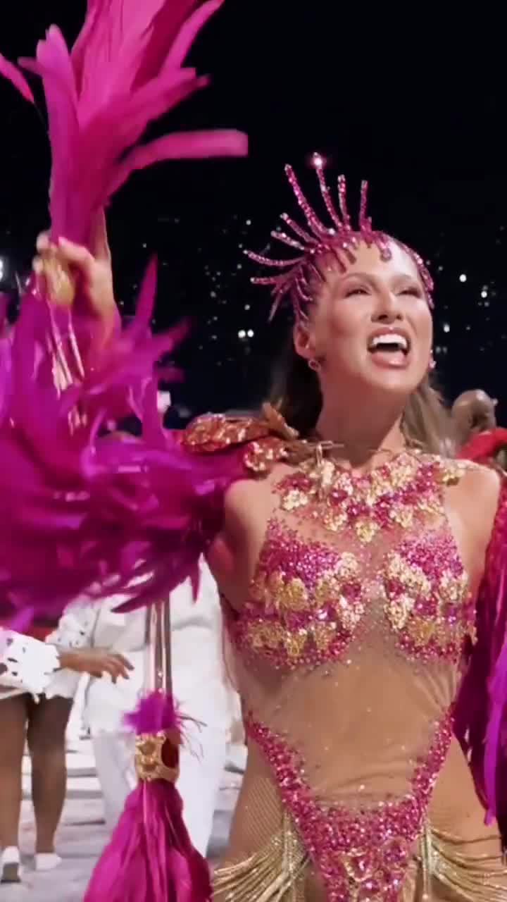 Video 1157547 from Lívia Andrade