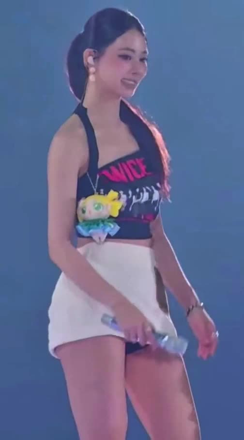 Video 1157629 from Tzuyu (Chiu Chú-jû) | Twice