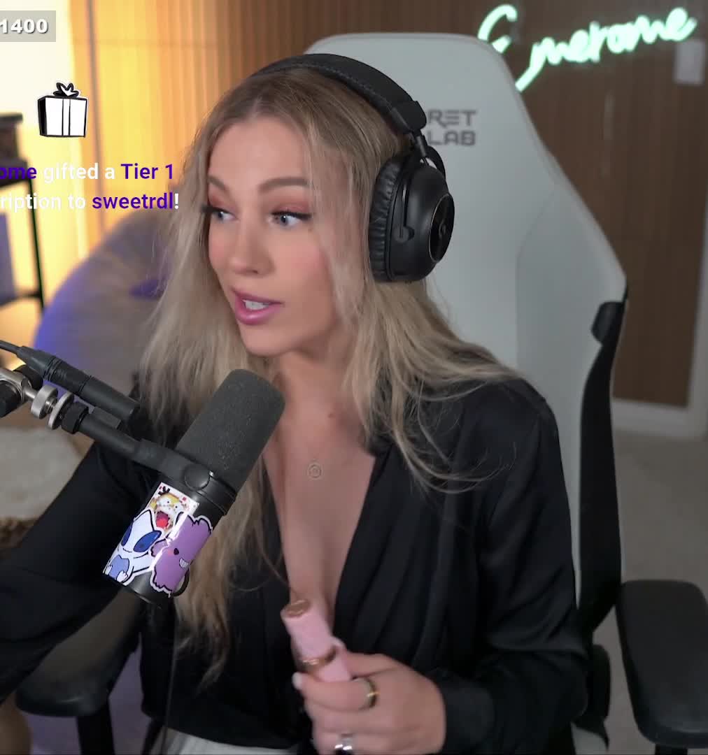 Video 1157836 from Em3rome