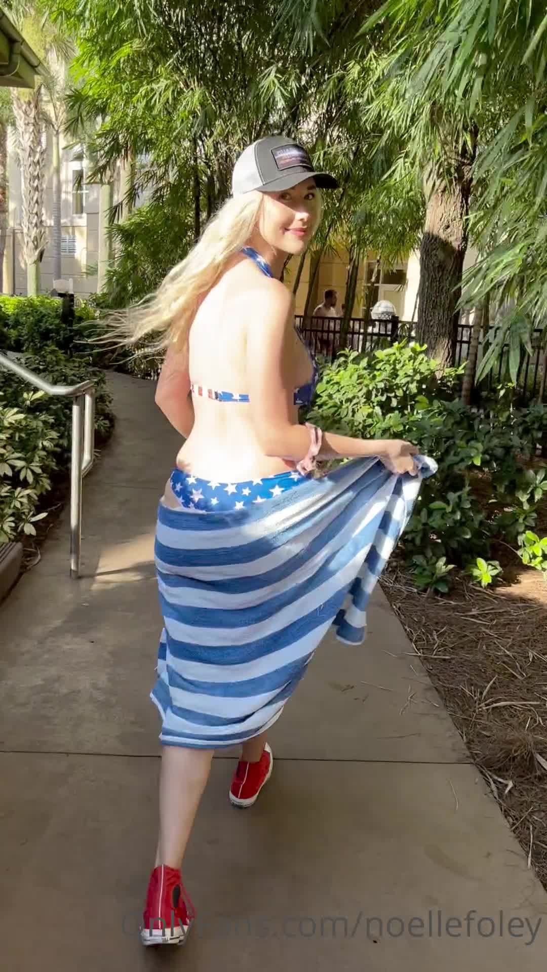 Video 1160354 from Noelle Foley