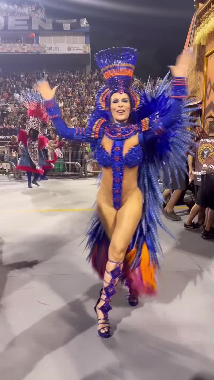 Video 1160495 from Fernanda Lacerda | Mendigata