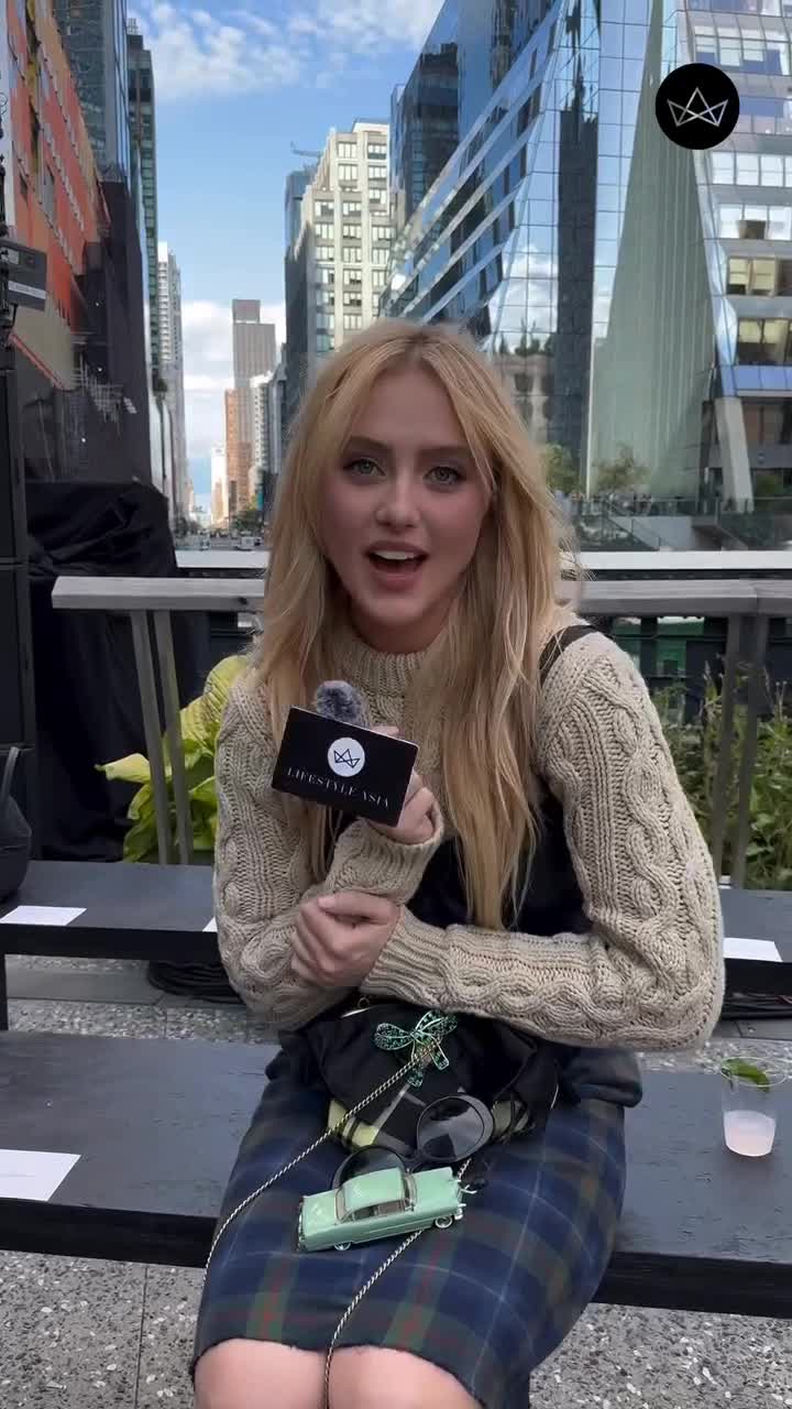 Video 1161111 from Kathryn Newton
