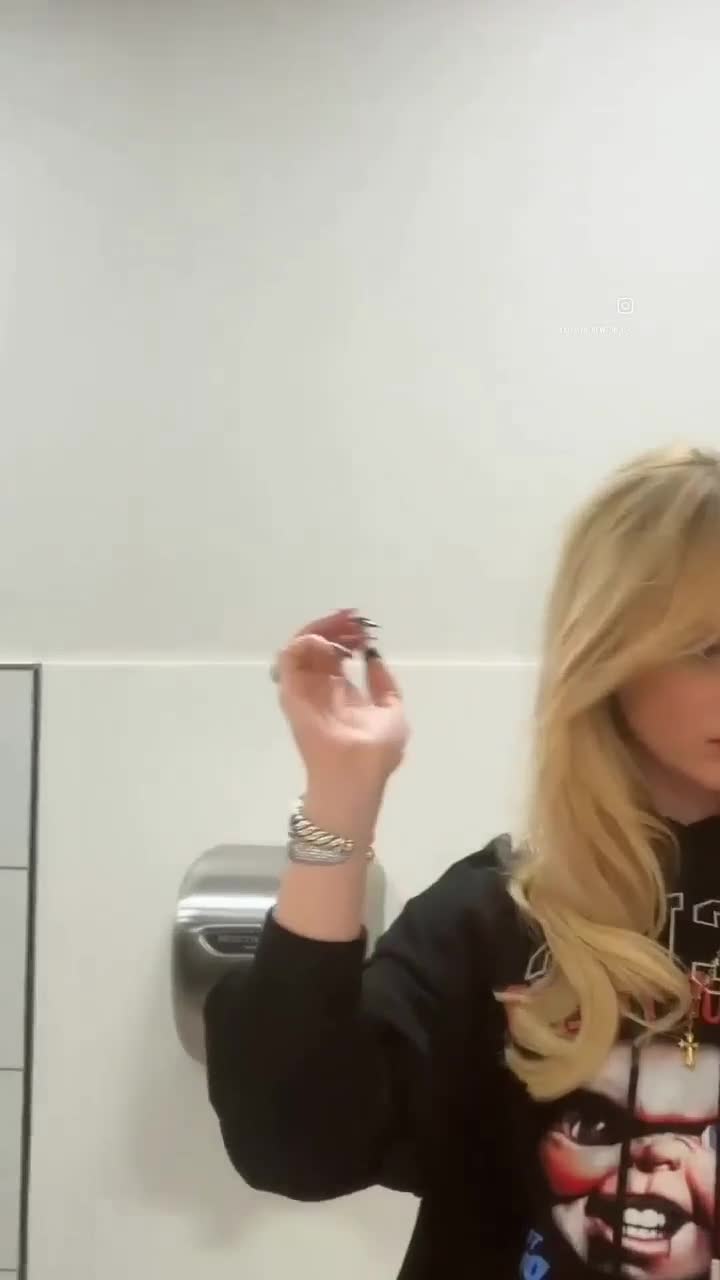 Video 1161139 from Kathryn Newton