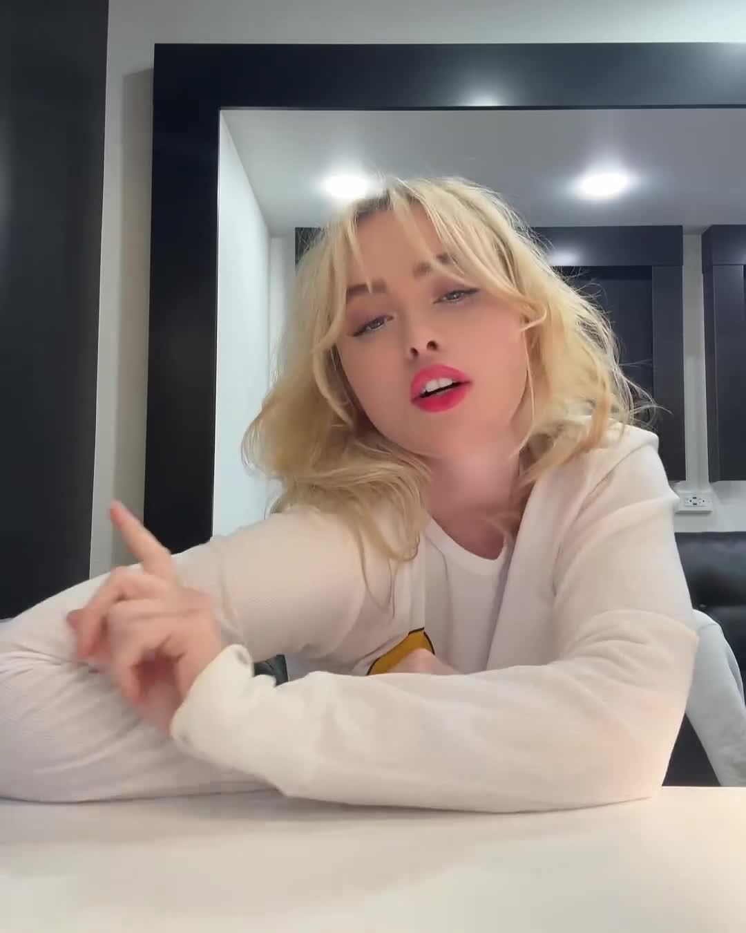 Video 1161163 from Kathryn Newton