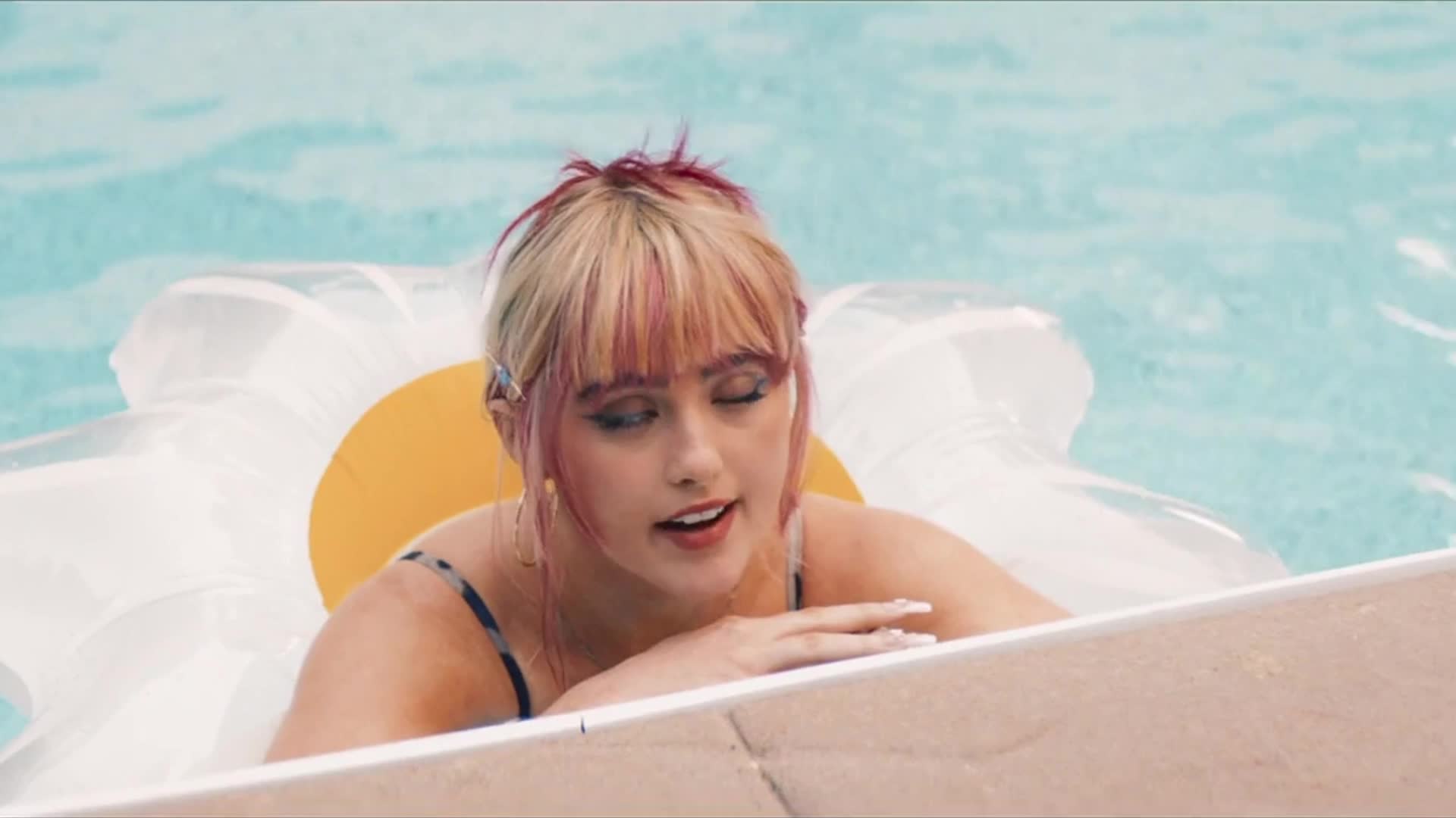 Video 1161198 from Kathryn Newton