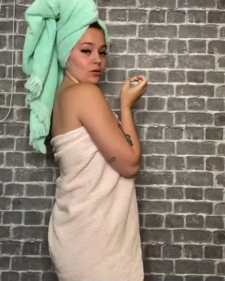 Video 1161731 from Viih Tube