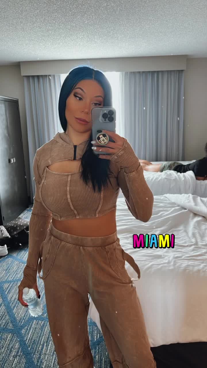 Video 1162091 from Mia Yim