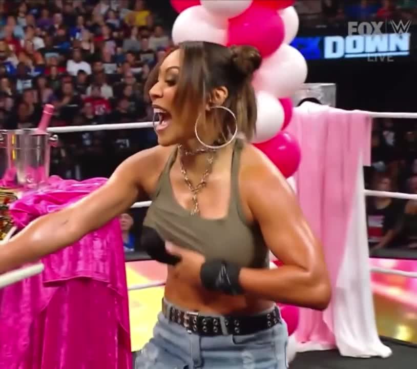 Video 1162100 from Mia Yim