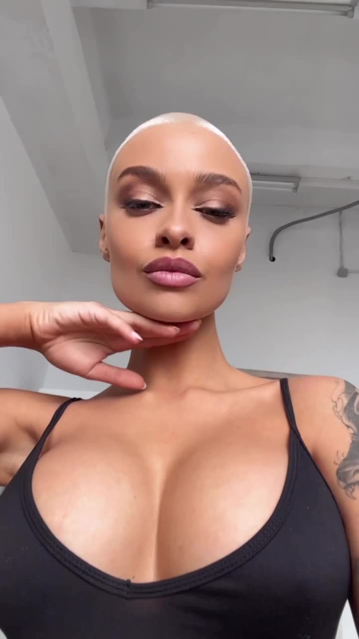 Video 1162878 from Farruhhhamraeva