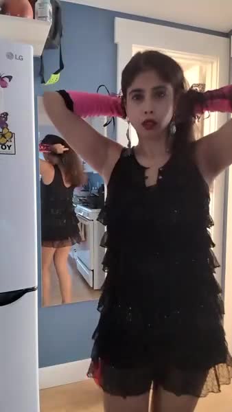 Video 1163019 from 🇮🇳 Noopur Sharma | ASenseOfViolet | Violetforever | noopur.sharma.731 | Violet
