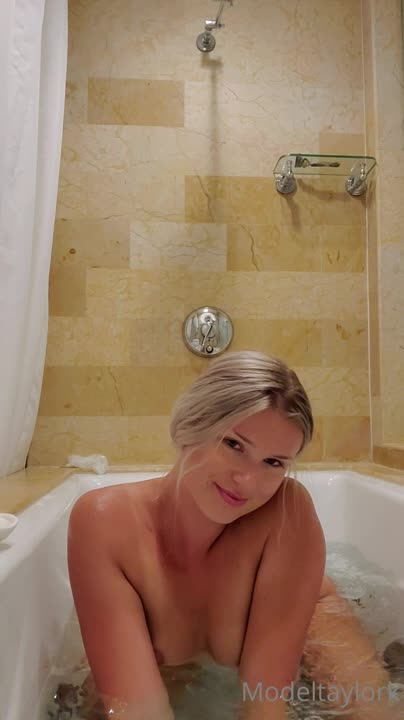 Video 1163098 from Taylor Kamphorst / Modeltaylork / mostlybun