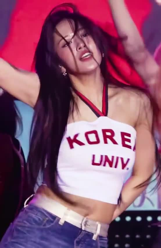 Video 1163197 from An Yujin 안유진 | YUJIN