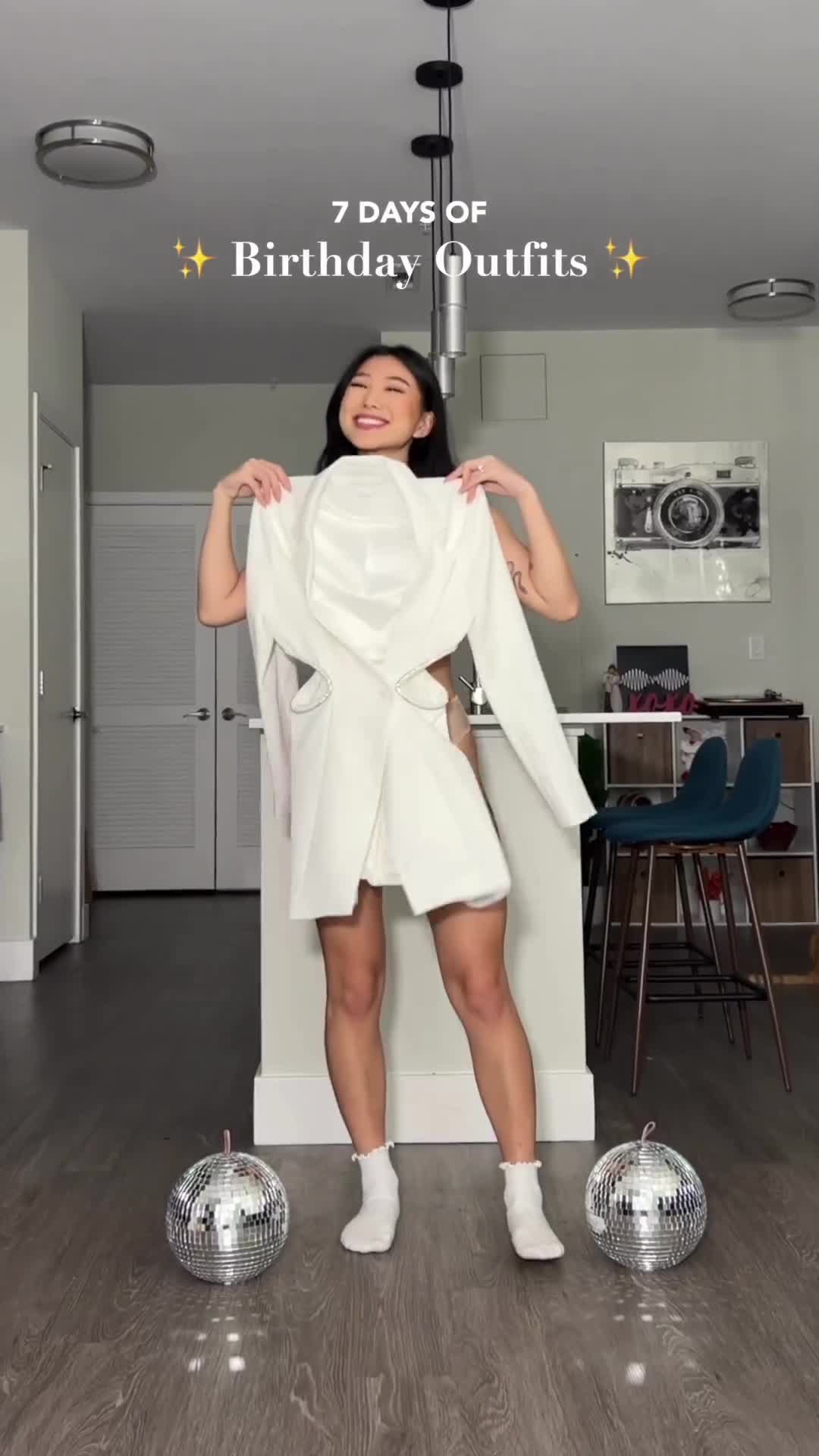 Video 1164973 from VIVACIOUSHONEY | vivacious.honey