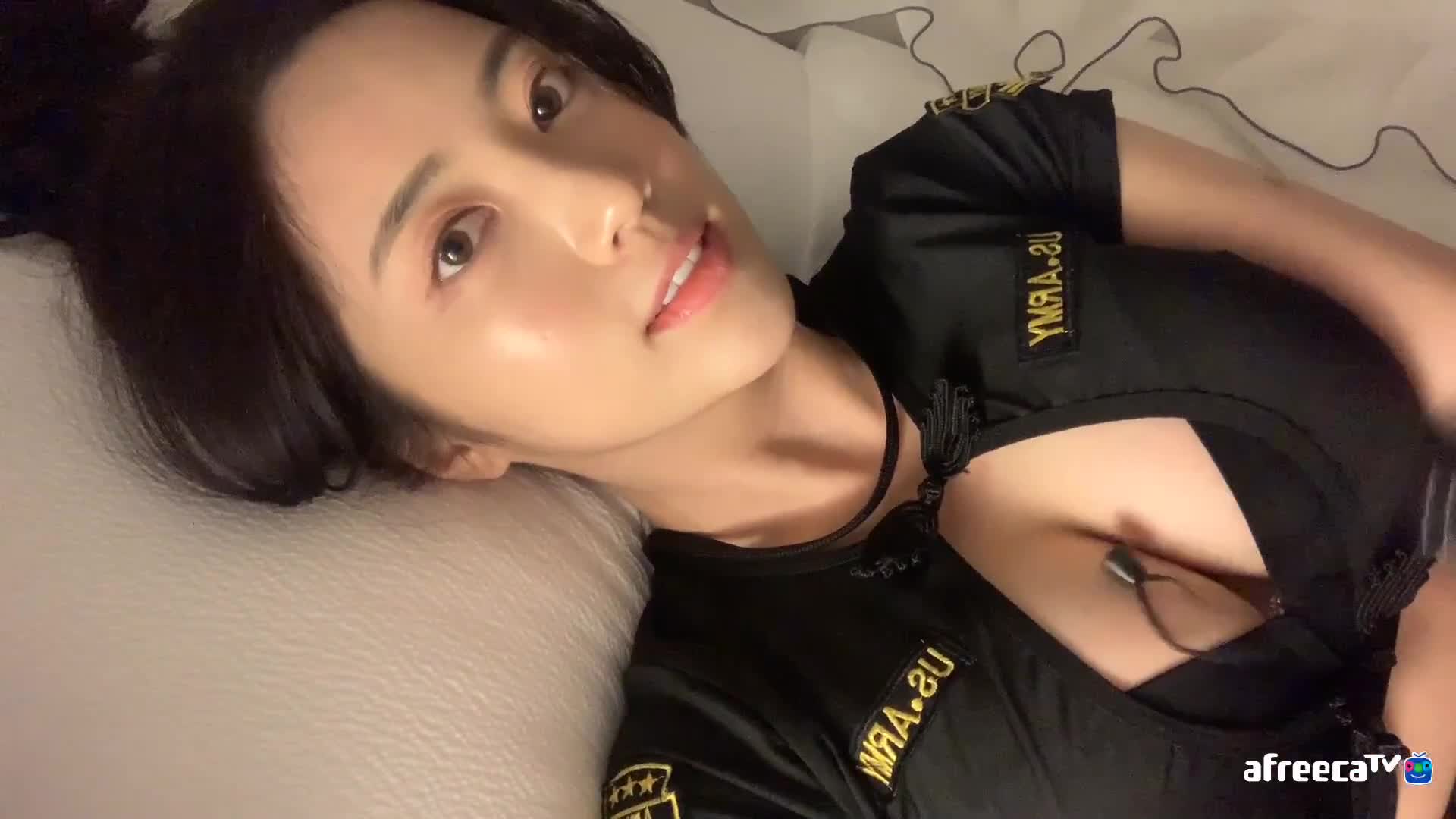 Video 1166589 from 바미 | gys01083 | mostbrighte