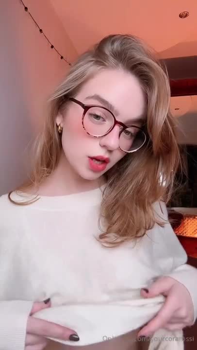 Video 1166624 from YourCoraRossi / Cora Rossi / cora18559ros