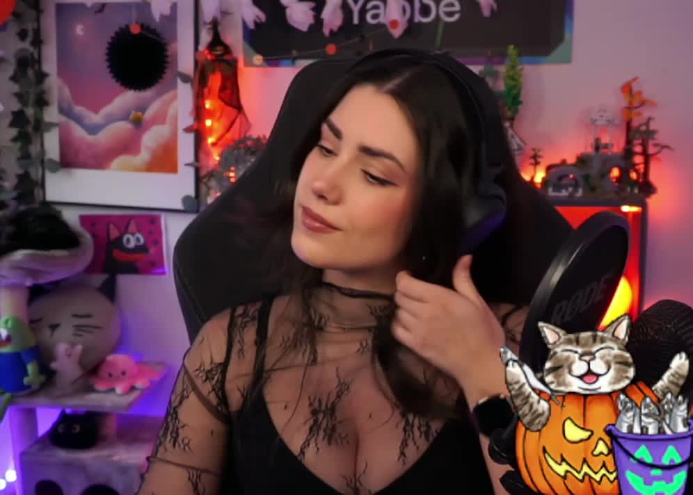 Video 1167000 from Yabbe