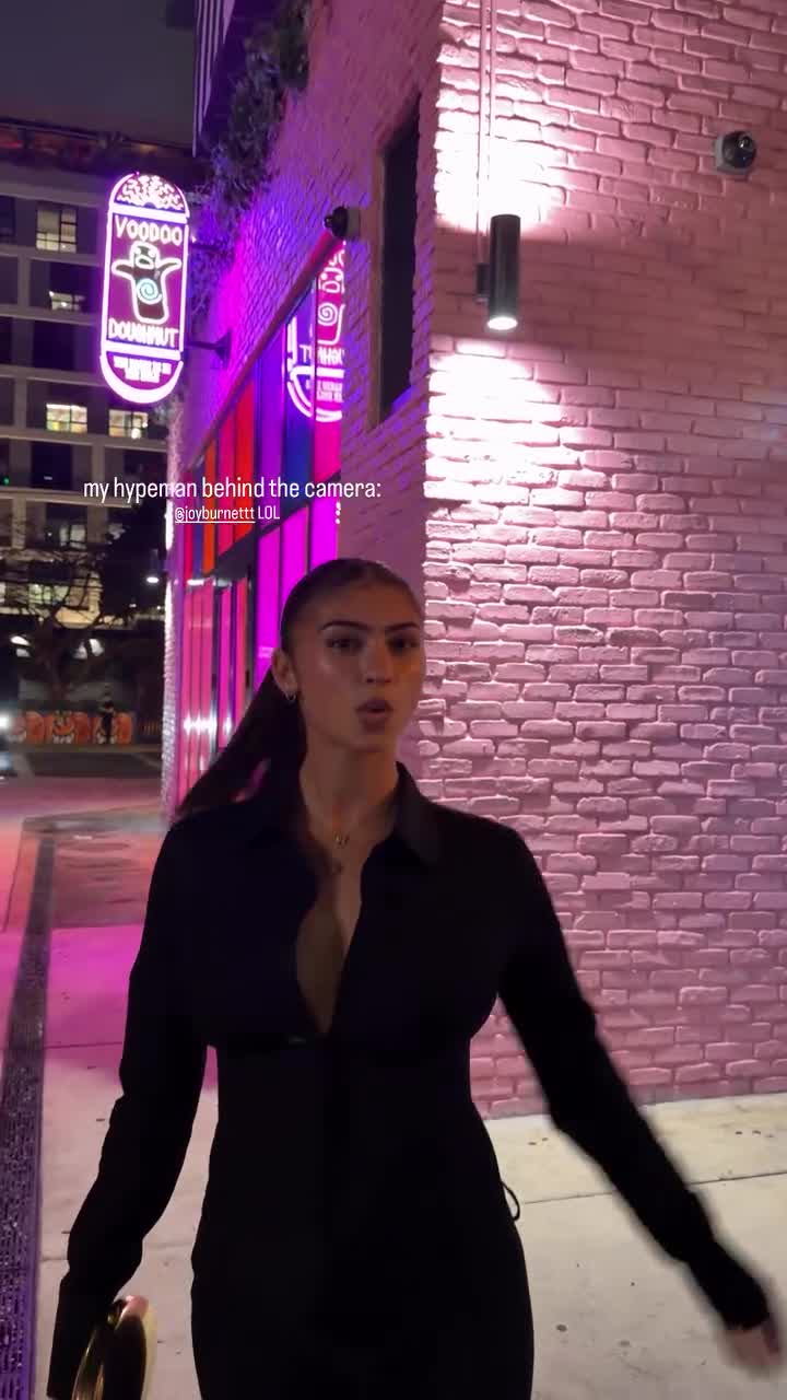 Video 1168661 from Bella Ramirez/bellarmrz