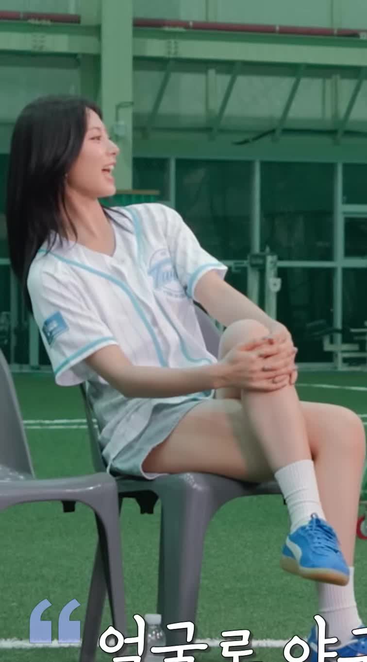 Video 1168799 from Tzuyu (Chiu Chú-jû) | Twice