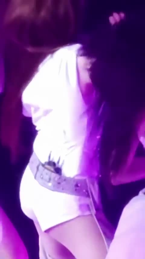 Video 1171036 from Huh Yunjin 허윤진 | LESSERAFIM