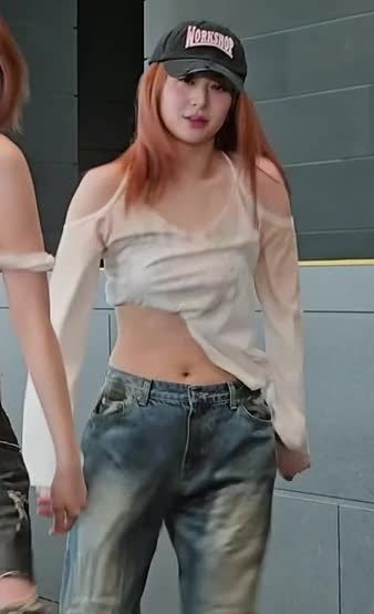 Video 1171044 from Huh Yunjin 허윤진 | LESSERAFIM
