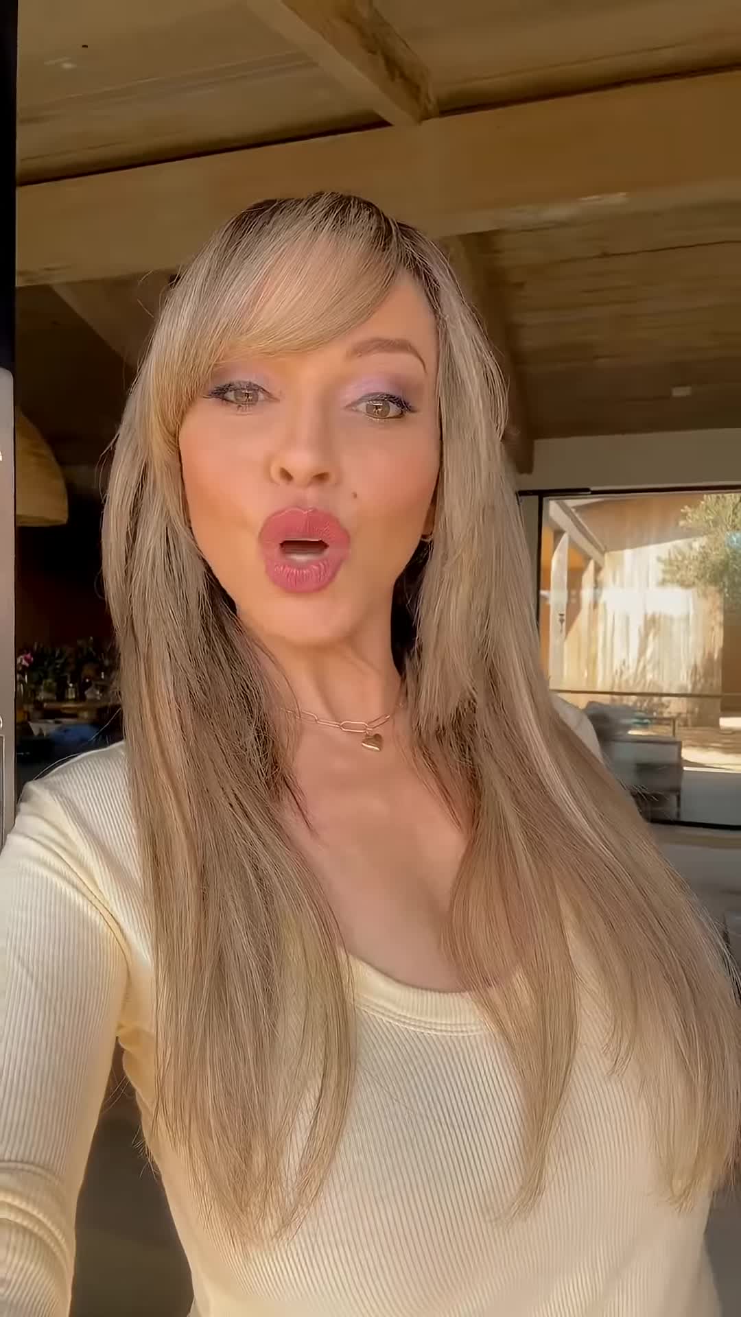 Video 1171884 from Tara Strong