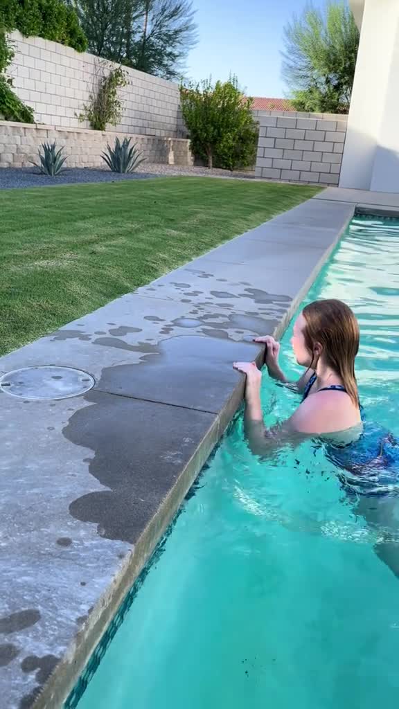 Video 1171892 from Molly Quinn