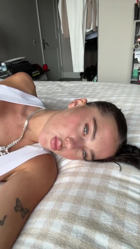 Video 1172033 from Claudia Valentina