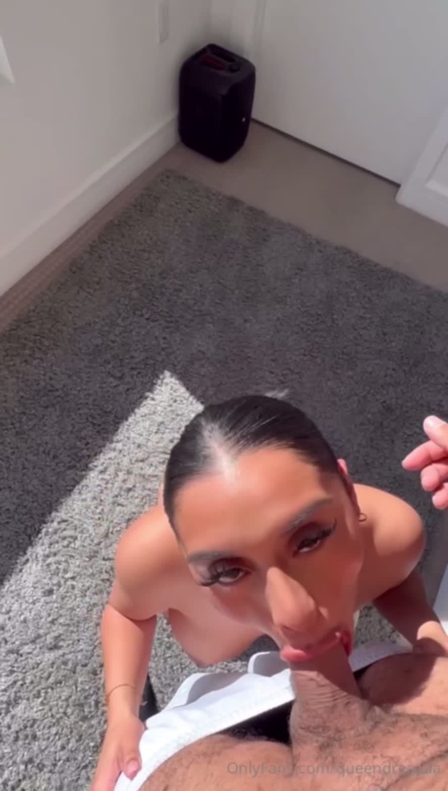 Video 1172357 from QUEENDREAAAA