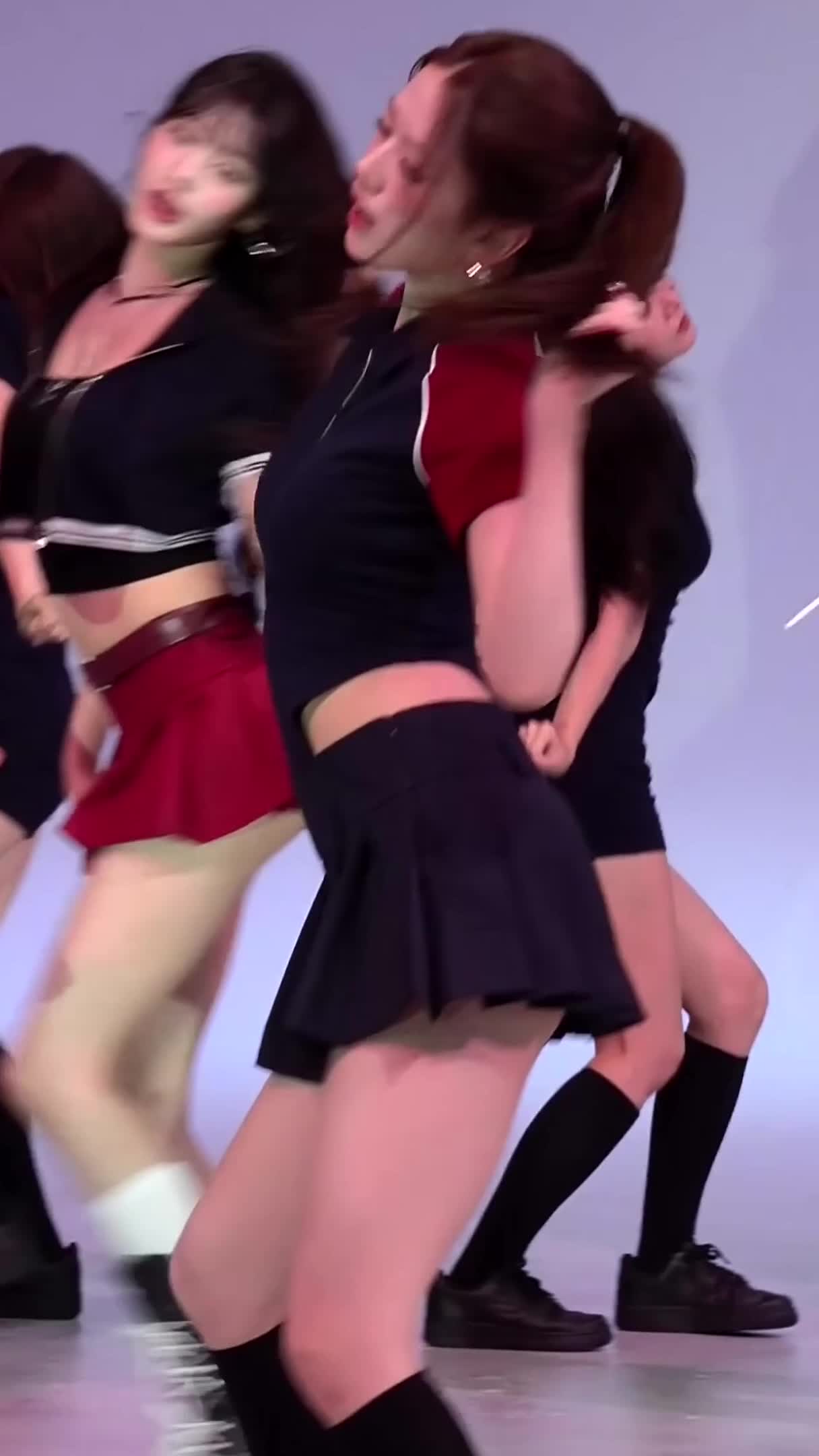 Video 1173296 from An Yujin 안유진 | YUJIN