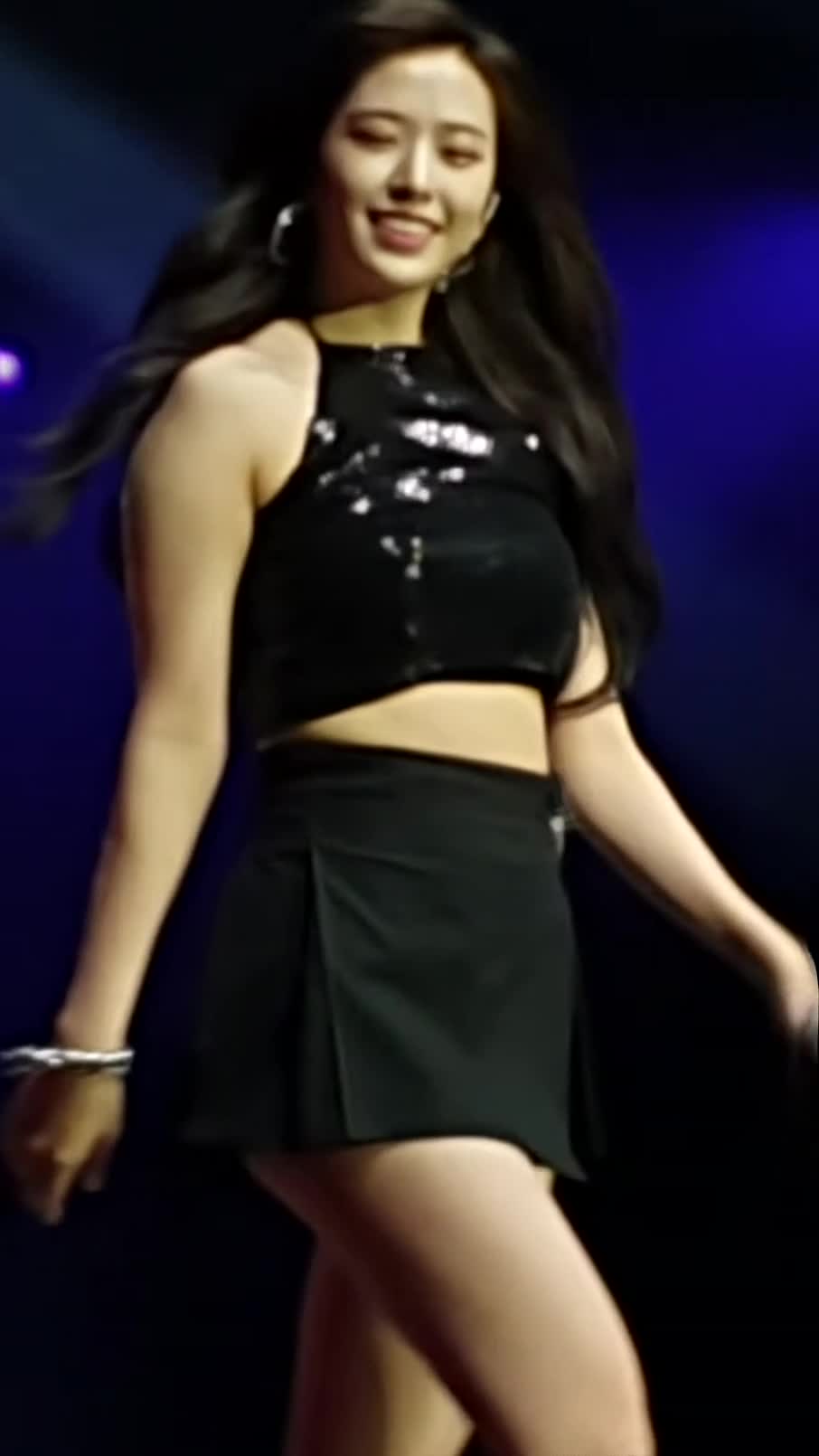 Video 1173303 from An Yujin 안유진 | YUJIN