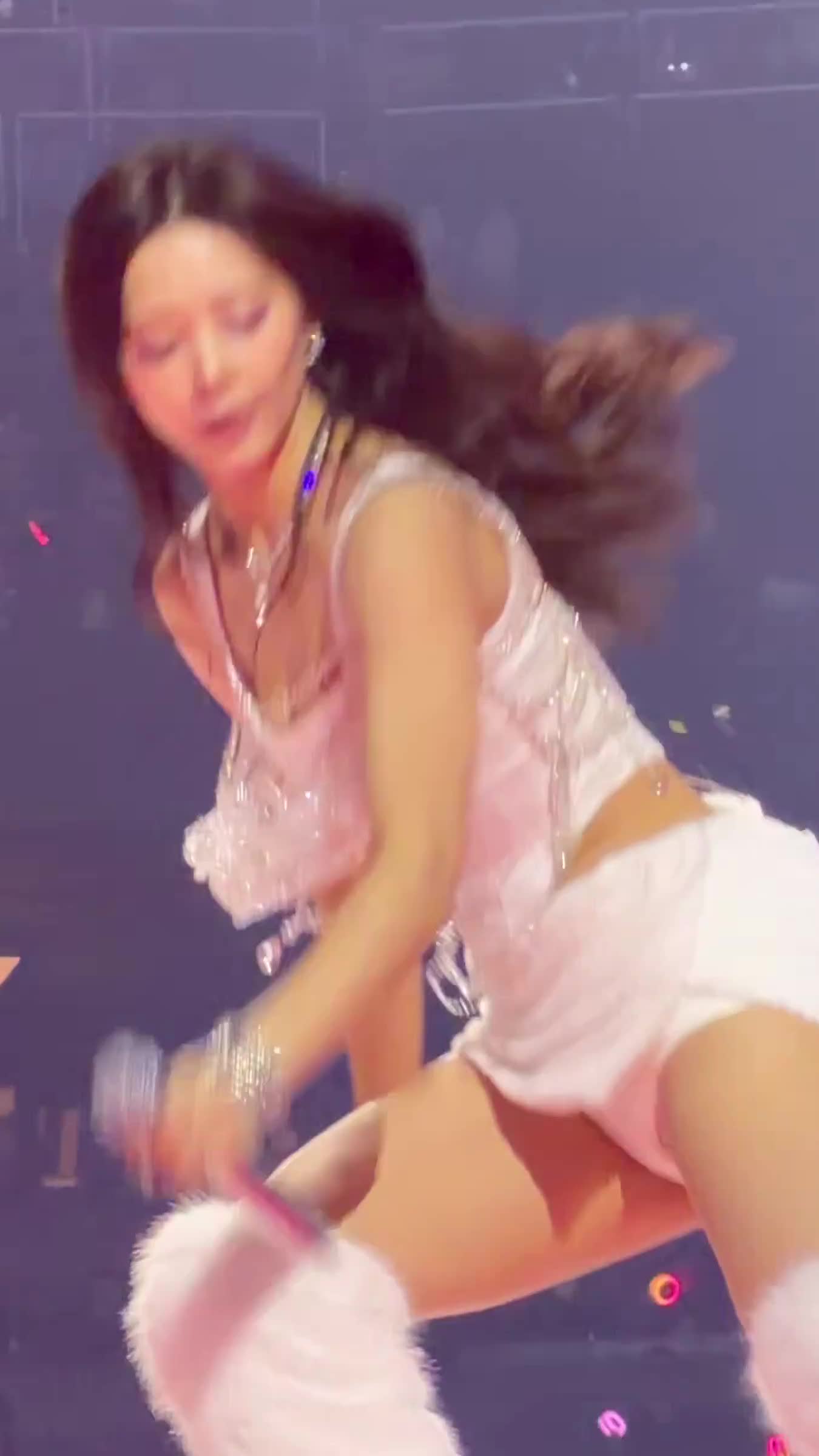 Video 1173640 from Tzuyu (Chiu Chú-jû) | Twice